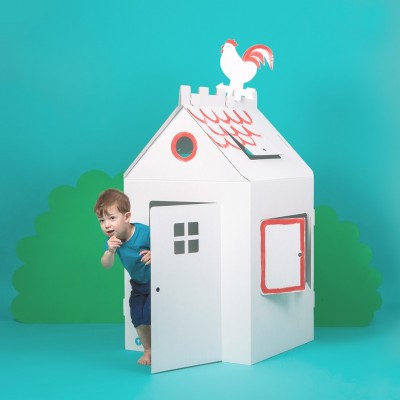 Grande maison en carton